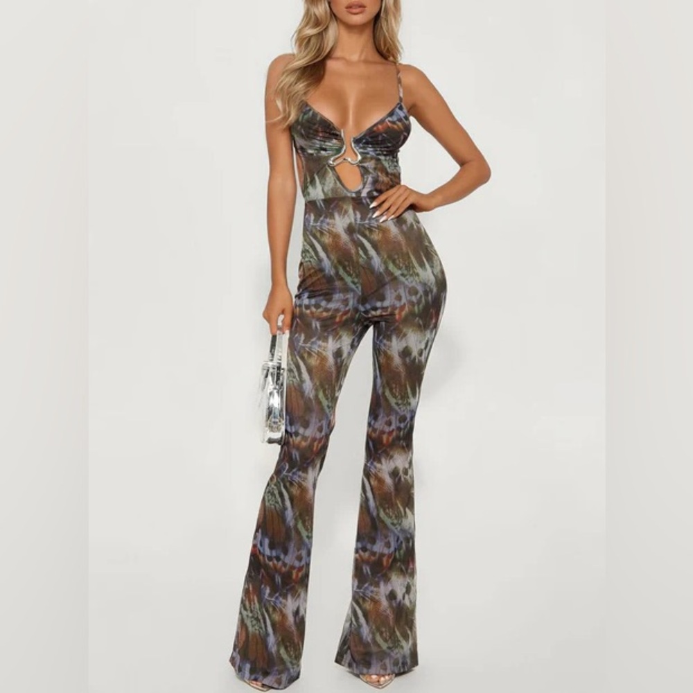 Soul-Tied Flare Leg Jumpsuit NEW 🏷️